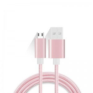 Opladen van nylon gevlochten microkabel naar USB